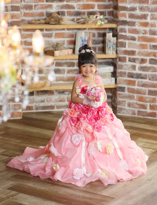 ピンクバラ花　3歳