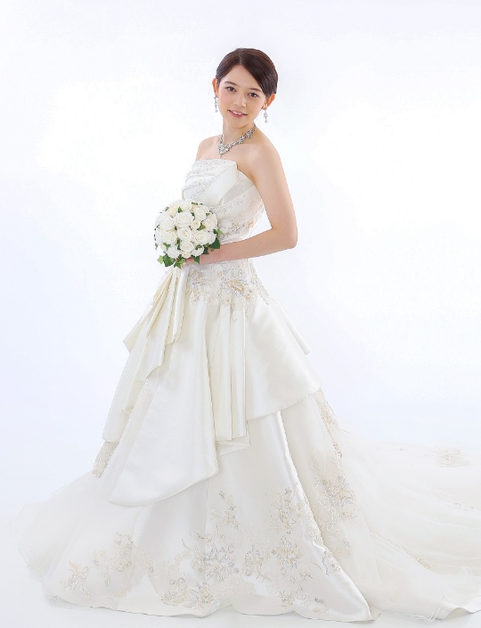 サテン地チュール